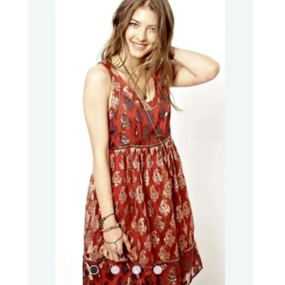 FREE PEOPLE | Vacation Metallic Grommet Batik Print Dress - Picture 10 of 11